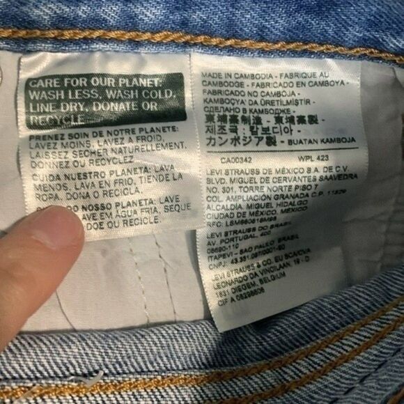 Levi’s Medium Wash Wedgie Jeans 31 NWOT - Picture 10 of 12